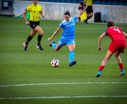 乐鱼官网-卡扎伊什维利第25球！领跑射手榜，冲刺金靴榜，扎卡进球